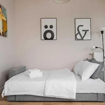 Business Mokotow Park 23 By Bookinghost ורשה