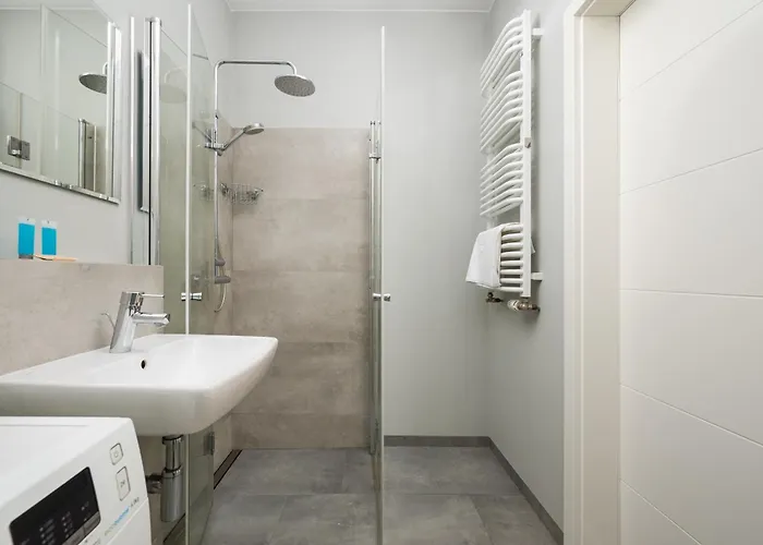 Business Mokotow Park 23 By Bookinghost * ורשה